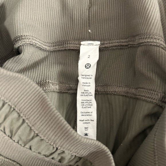 Lululemon Dance Studio Mid-Rise Joggers - Picture 5 of 5